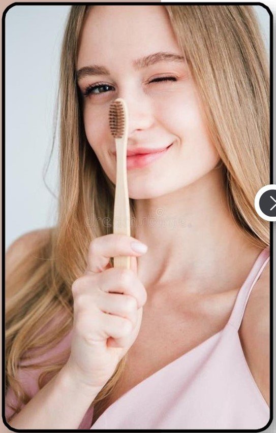 ECO-FRIENDLY TOOTH BRUSH